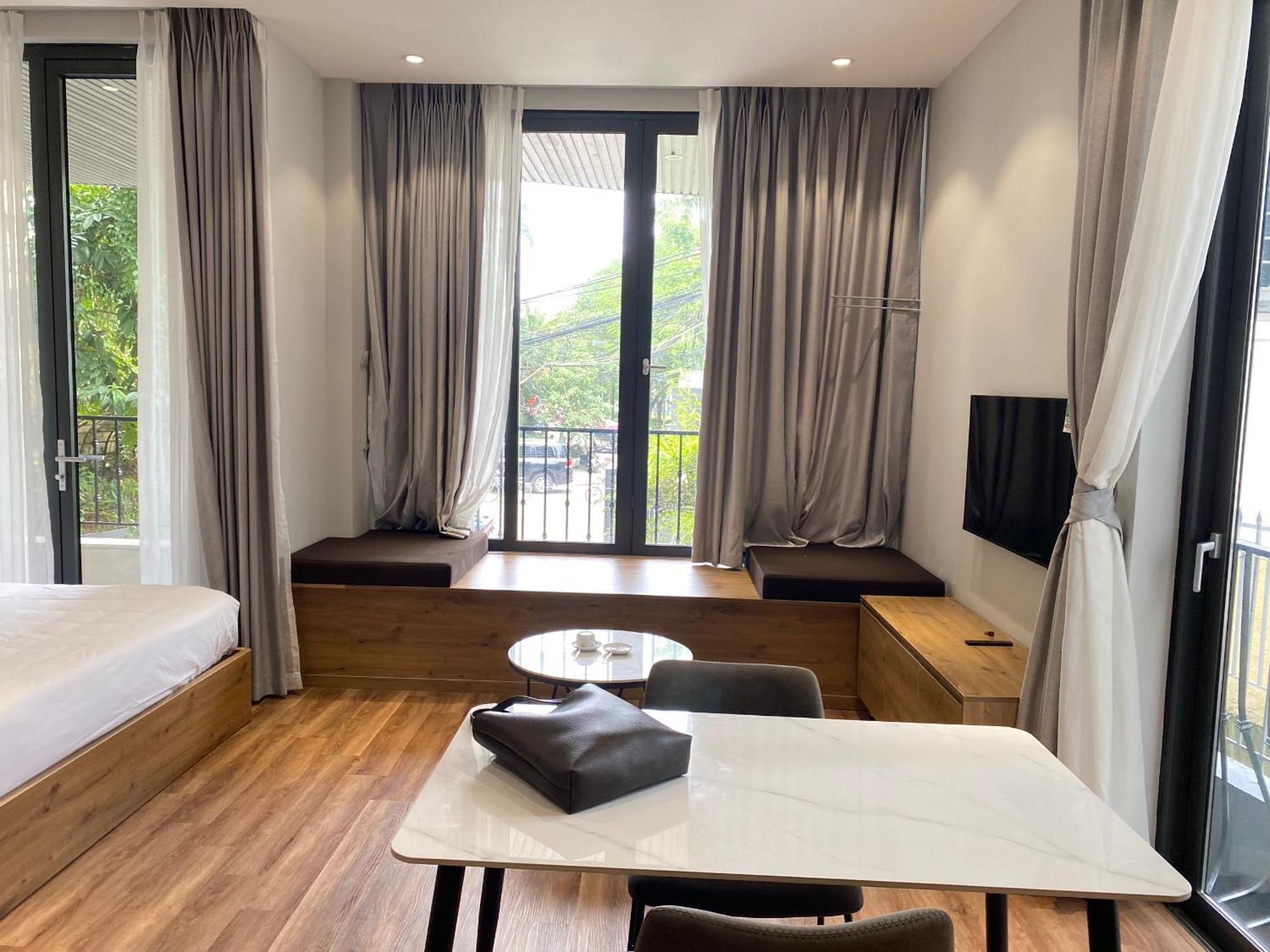 Luxe Paradise Suites Hotel To Ngoc Van Hanoi Bagian luar foto