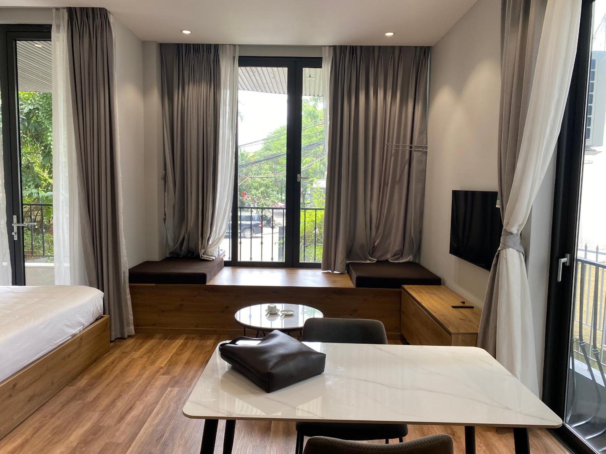 Luxe Paradise Suites Hotel To Ngoc Van Hanoi Bagian luar foto