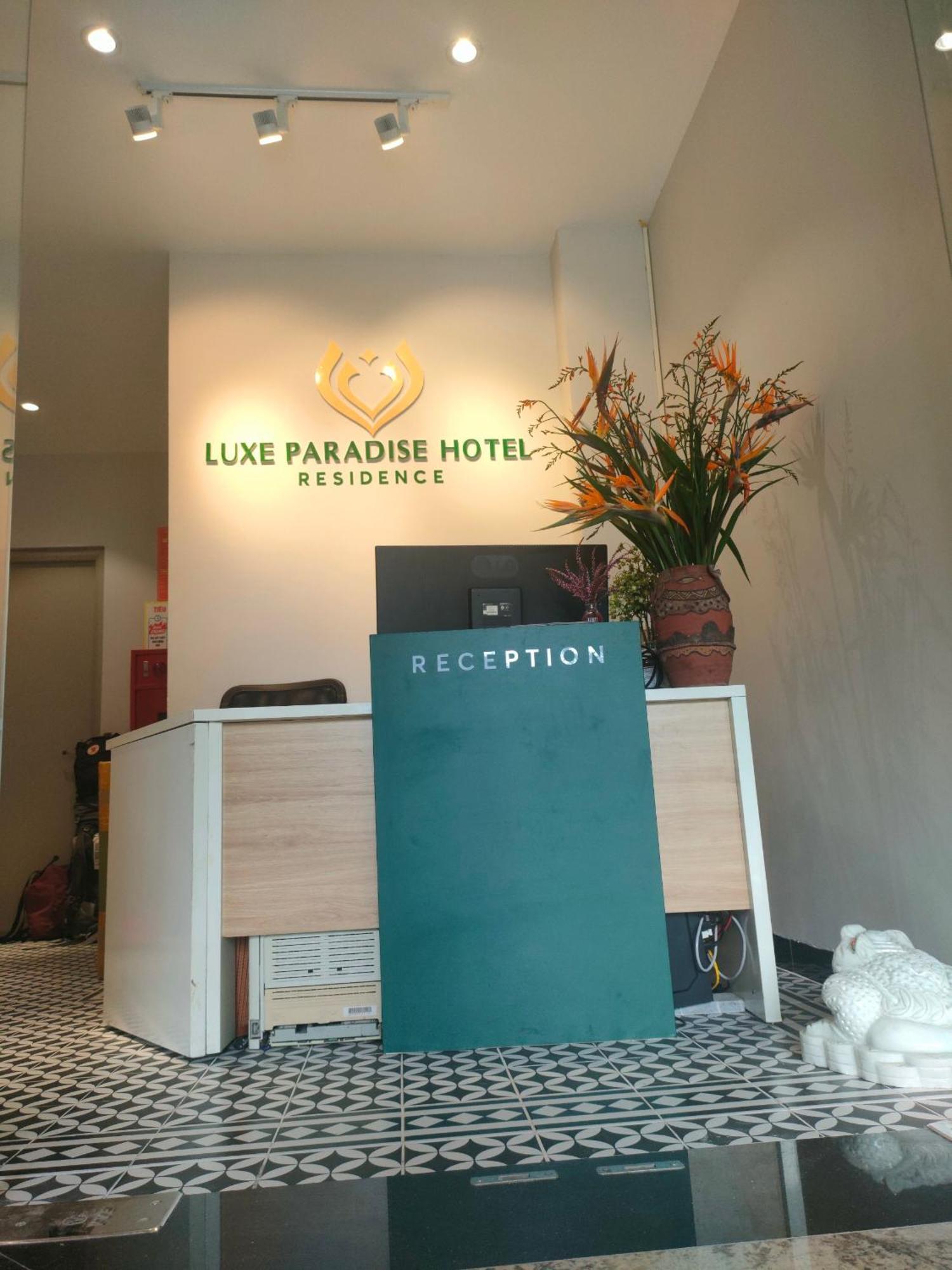 Luxe Paradise Suites Hotel To Ngoc Van Hanoi Bagian luar foto